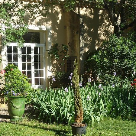 Bed and Breakfast Au Bord De Thau Марсейан Экстерьер фото